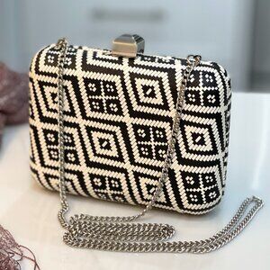 ⭐️HOST PICK⭐️ Sensational Zara Hard Shell Clutch